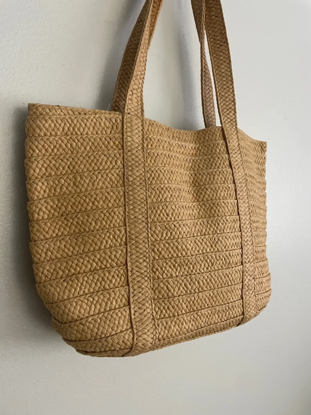 Draper James Everyday Straw Tote Bag - Picture 5 of 8